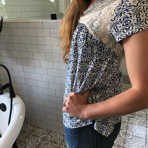 Anthropologie t-shirt blouse - Picture 2 of 3